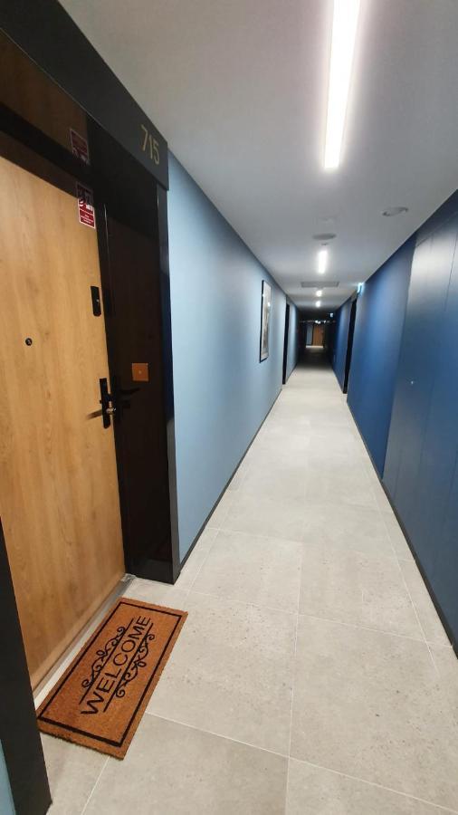 Apartament Bursztynowy Modern Tower Gdynia Exterior foto